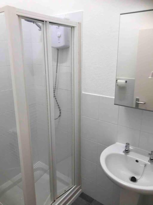 1Studio Avenue House سكرابورو المظهر الخارجي الصورة